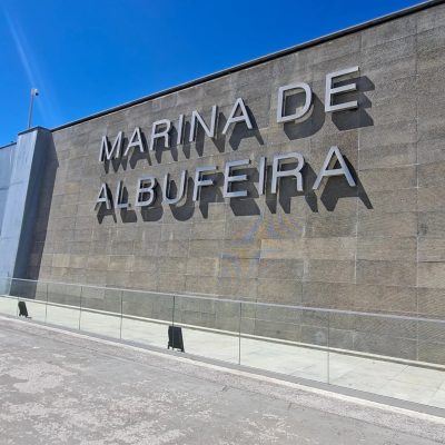 Praia De Albufeira (Albufeira Beach) в марте — фото погоды (2026-03-29)