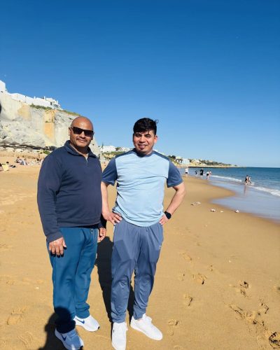 Praia De Albufeira (Albufeira Beach) в апреле — фото погоды (2026-04-01)