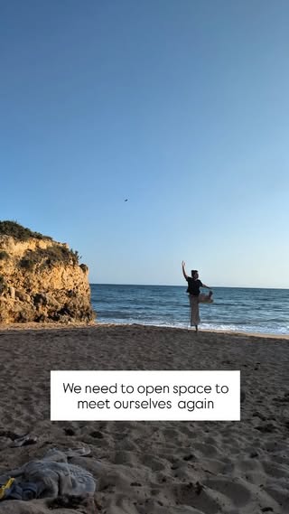 Praia De Albufeira (Albufeira Beach) в апреле — фото погоды (2026-04-25)