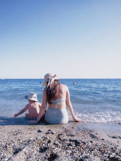 beach Pitsunda в августе — фото погоды (2025-08-24)