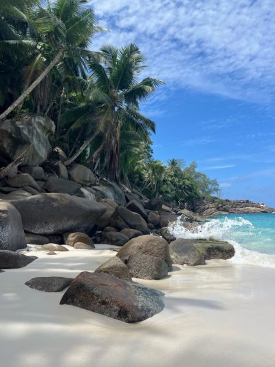 Anse Intendance, Mahé, Seychelles в апреле — фото погоды (2026-04-19)