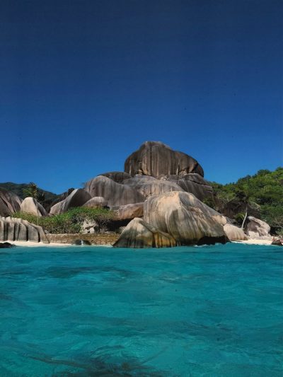 Anse Source d'Argent в сентябре — фото погоды (2025-09-19)