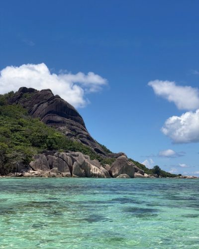 Anse Source d'Argent в апреле — фото погоды (2026-04-09)