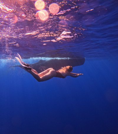 Somewhere in Indian Ocean в октябре — фото погоды (2025-10-04)