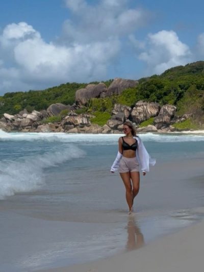 Grand Anse, La Digue, Seychelles в октябре — фото погоды (2025-10-10)