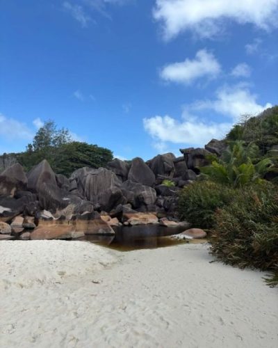 Grand Anse, La Digue, Seychelles в декабре — фото погоды (2025-12-25)