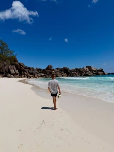 Grand Anse, La Digue, Seychelles в декабре — фото погоды (2025-12-30)