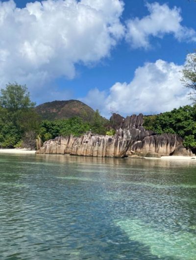 Grand Anse, La Digue, Seychelles в марте — фото погоды (2026-03-25)