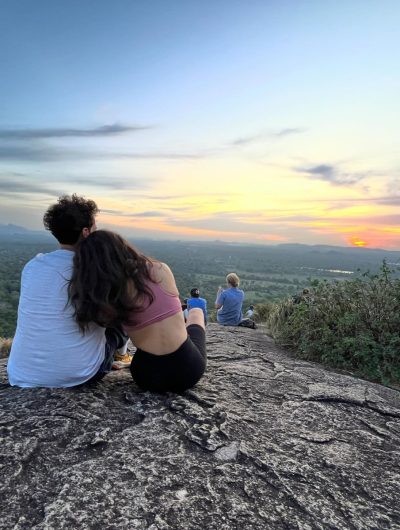 Lion's Rock в сентябре — фото погоды (2025-09-30)