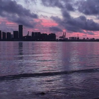 Sunshine Beach Park (西秀海滩公园) в августе — фото погоды (2025-08-30)