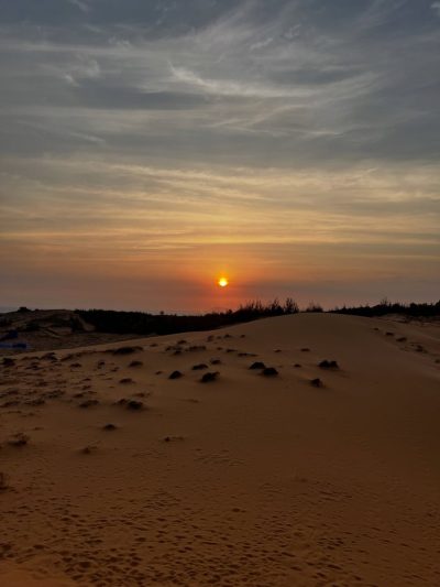 Red Sand Dunes в марте — фото погоды (2026-03-24)