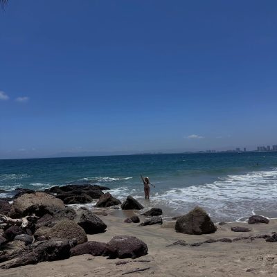 Playa Los Muertos pier, Puerto Vallarta, Jalisco, Mexico. в июне — фото погоды (2026-06-21)