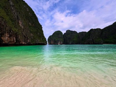 Maya Bay в октябре — фото погоды (2025-10-27)