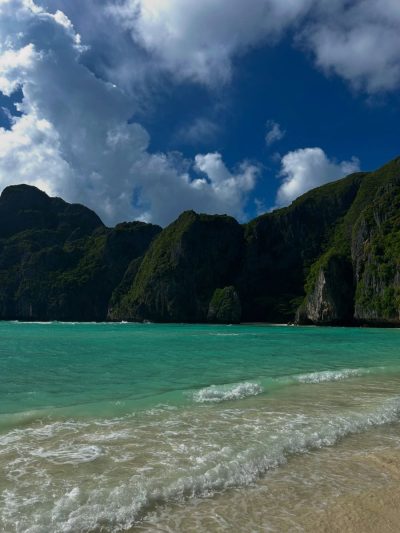 Maya Bay в июле — фото погоды (2026-07-12)