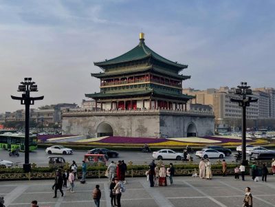 钟楼 Bell Tower в феврале — фото погоды (2026-02-10)