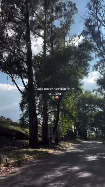 En Algún Lugar Del Mundo в октябре — фото погоды (2025-10-12)