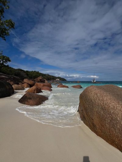 Anse Georgette, Praslin, Seychelles в ноябре — фото погоды (2025-11-22)