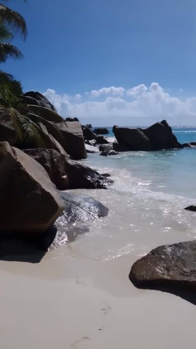 Anse Georgette, Praslin, Seychelles в мае — фото погоды (2026-05-09)