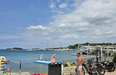 Vrsar beach в июне — фото погоды (2026-06-15)