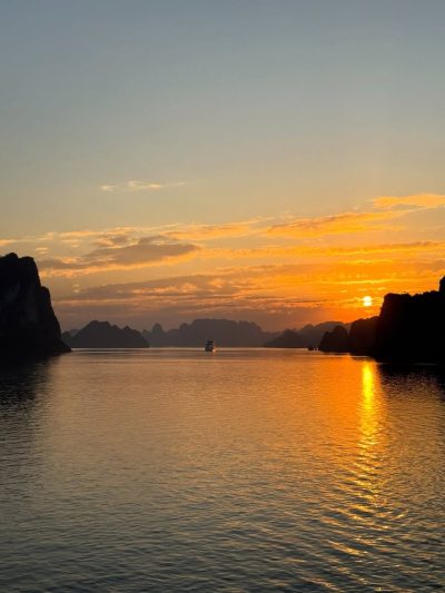 Halong Bay в декабре — фото погоды (2025-12-04)