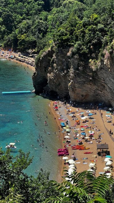 Mogren Beach, Budva в июне — фото погоды (2026-06-26)
