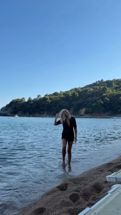 Mogren Beach, Budva в июле — фото погоды (2026-07-11)
