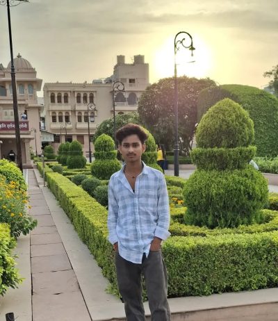 Akshardham в июле — фото погоды (2026-07-17)