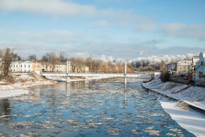 Торжок, Тверецкая Набережная в феврале — фото погоды (2026-02-23)