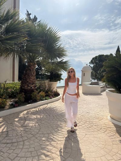 Esperos Village Blue & Spa - Adults Only — фото погоды в апреле (2026-04-23)