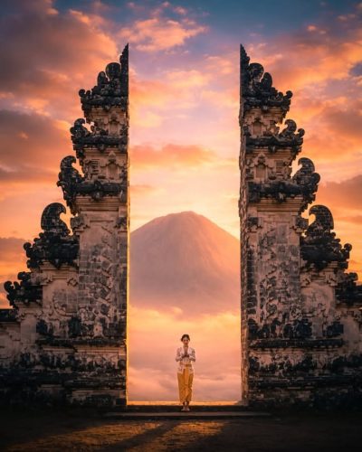 Lempuyang Temple, Bali, Indonesia в апреле — фото погоды (2026-04-04)