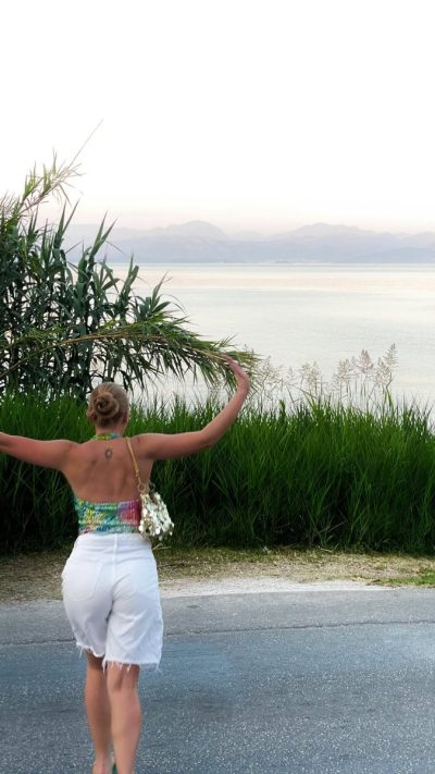 Benitses, Corfu, Greece в июне — фото погоды (2026-06-26)