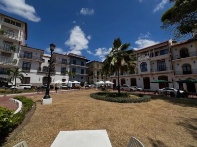 Plaza Herrera, Casco Antiguo, Panamá в мае — фото погоды (2026-05-20)