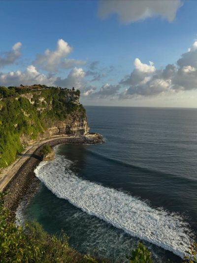 Uluwatu Temple, Uluwatu, Bali в мае — фото погоды (2026-05-17)