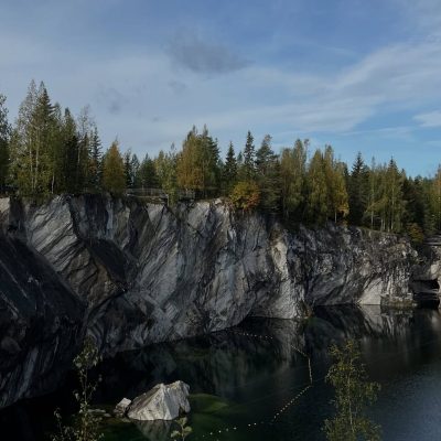 Республика Карелия, Рускеала; в сентябре — фото погоды (2025-09-27)