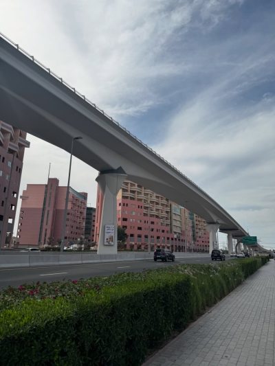 The Gardens, Dubai в марте — фото погоды (2026-03-09)