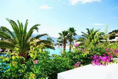 Salmakis Resort & Spa, Bodrum — фото погоды в апреле (2026-04-21)