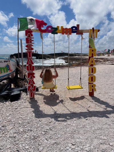 Coconuts Bar & Grill... Cozumel, Mexico в феврале — фото погоды (2026-02-18)