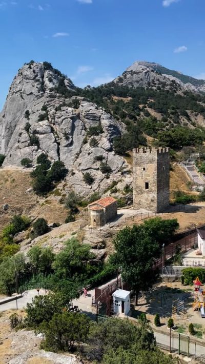 Крым,Судакская Крепость в августе — фото погоды (2025-08-11)