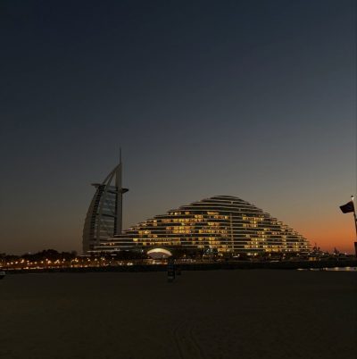 Jumeria Beach, Dubai UAE в июле — фото погоды (2026-07-08)
