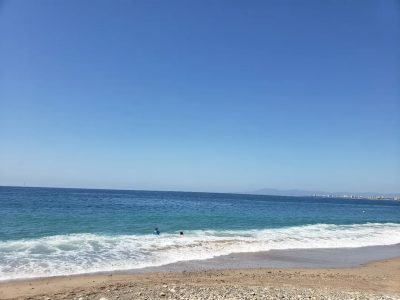Playa Los Camarones в феврале — фото погоды (2026-02-26)