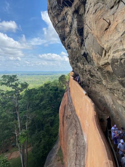 Sirigaya Rock в июле — фото погоды (2025-07-03)