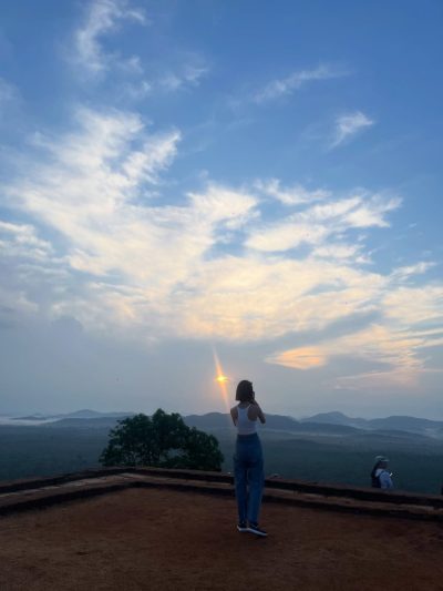 Sirigaya Rock в мае — фото погоды (2026-05-16)