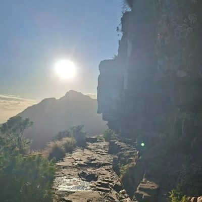 Platteklip Gorge в октябре — фото погоды (2025-10-26)