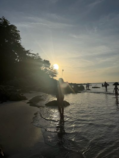 Kata, Phuket в феврале — фото погоды (2026-02-25)