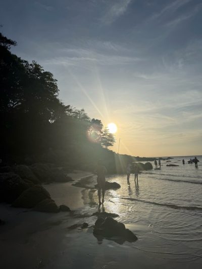 Kata, Phuket в феврале — фото погоды (2026-02-25)