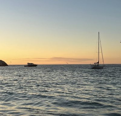 Clifton 4th Beach в марте — фото погоды (2026-03-15)