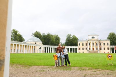Знаменское-Раёк Дворцово-Парковый Ансамбль в июле — фото погоды (2025-07-03)