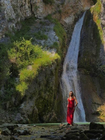 Новоафонский водопад   ჩანჩქერი в июне — фото погоды (2026-06-22)