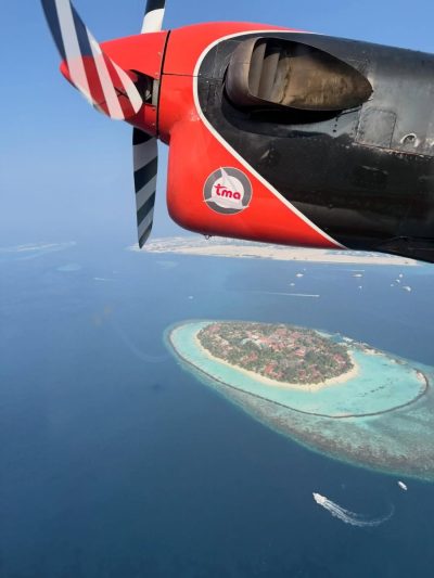 Dusit Thani Maldives в феврале — фото погоды (2026-02-11)