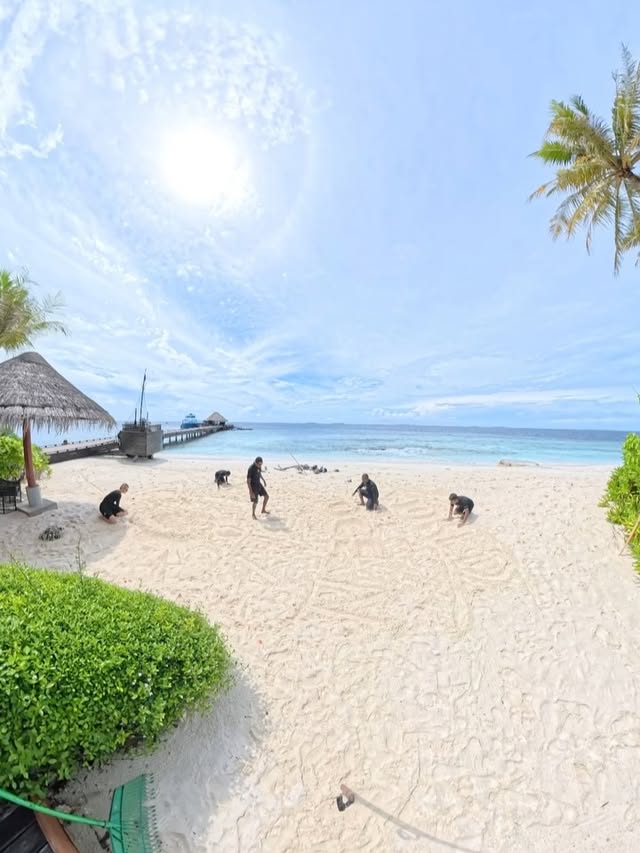 Погода в Dusit Thani Maldives